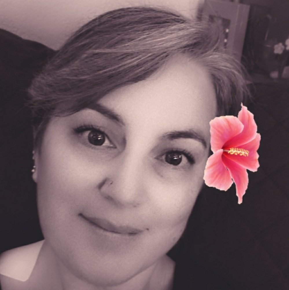 Meet your Posher, Nicole